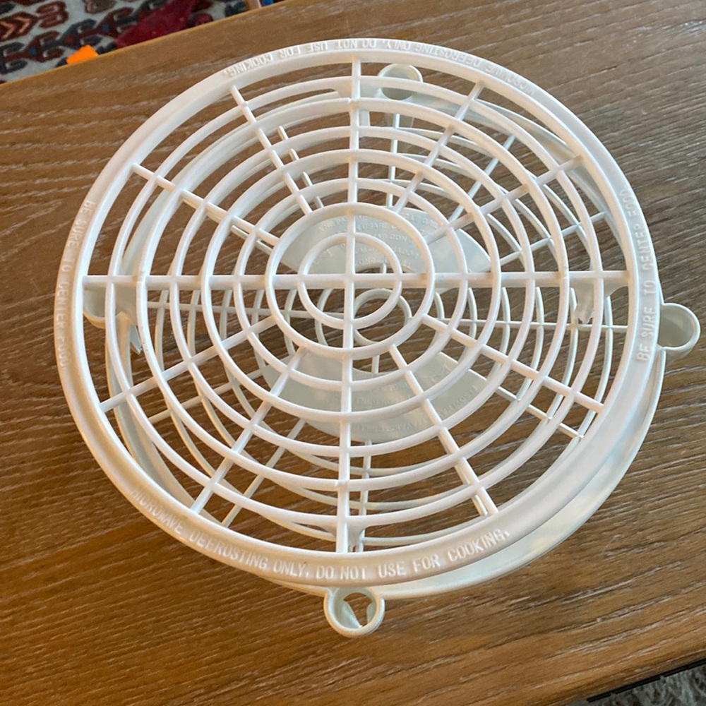 Plastic dehydrator stacker/racks